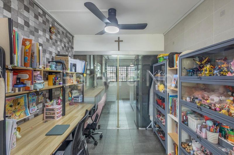 4 Room (4S) HDB for Sale in  30 Jalan Bahagia - Image 7